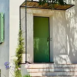 Mediterranean Retreat With Sea View In * Σεμπόργκα