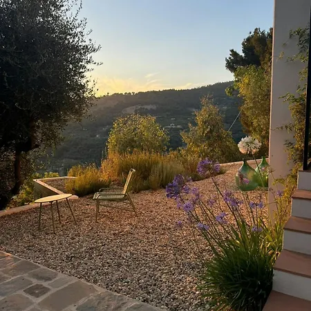 Hébergement de vacances Mediterranean Retreat With Sea View In *